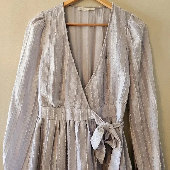 Here Come The Sun Women’s Wrapped  Long Sleeve Mini Casual Dress Grey Size XS. - Picture 3 of 15